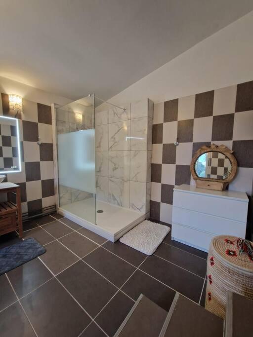 Demeure En Pierre Avec Piscine Privee Villa Etauliers ภายนอก รูปภาพ